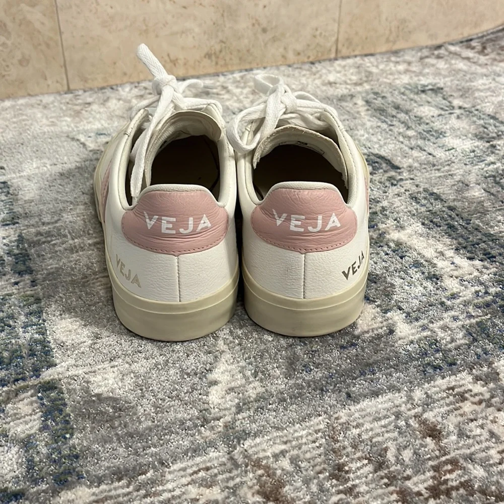 Veja Campo sneaker - Picture 3 of 9